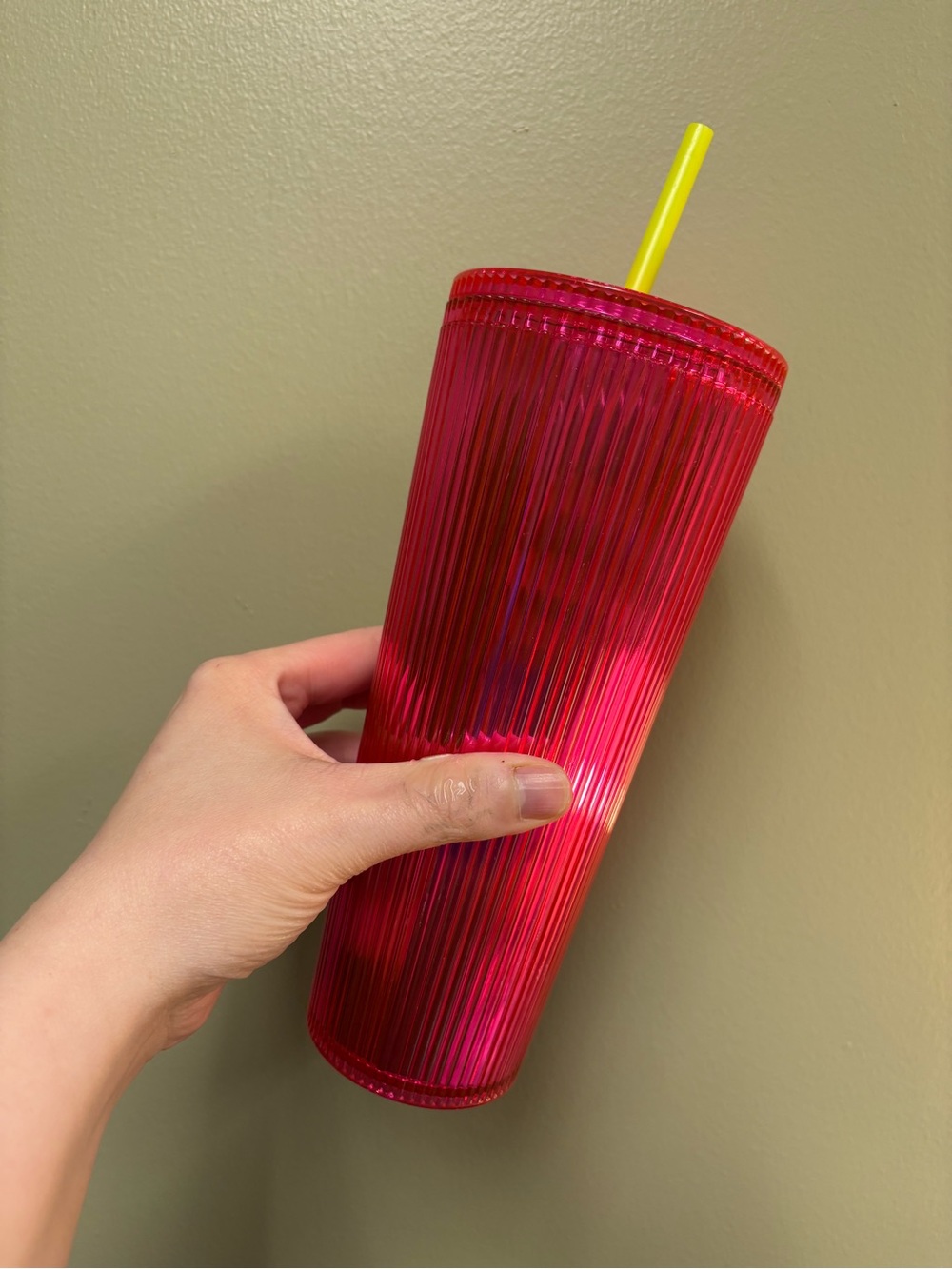 Starbucks Hot Pink Reusable Cup - Gradient Ribbed Design - Picture 2 of 3